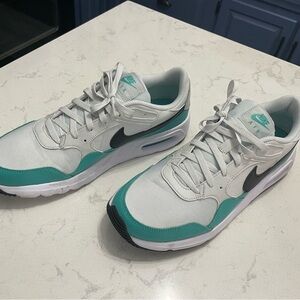 Worn once men’s size 11